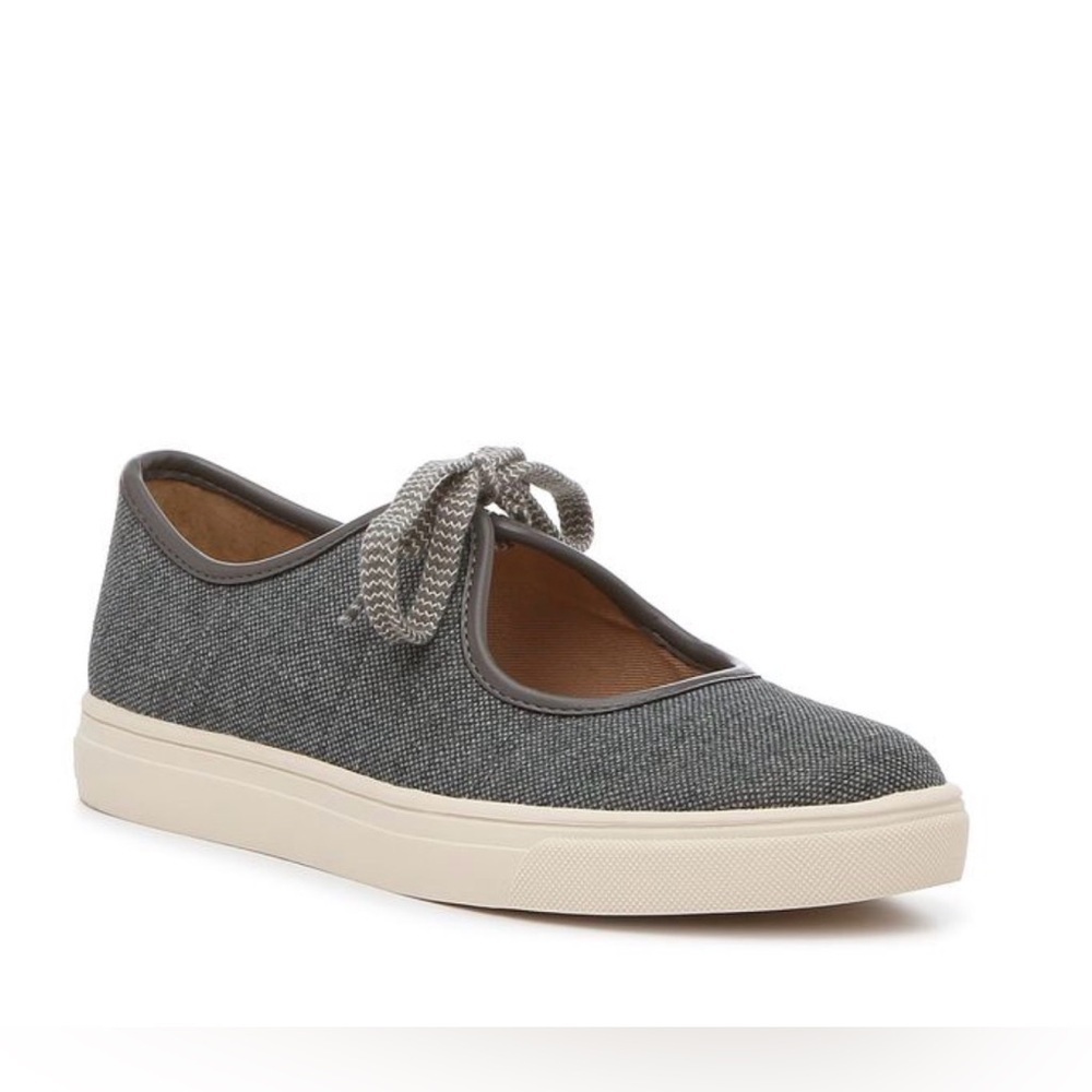 Lucky Brand Limia Solid Canvas Casual Cut Out Sneakers , size 8.5
